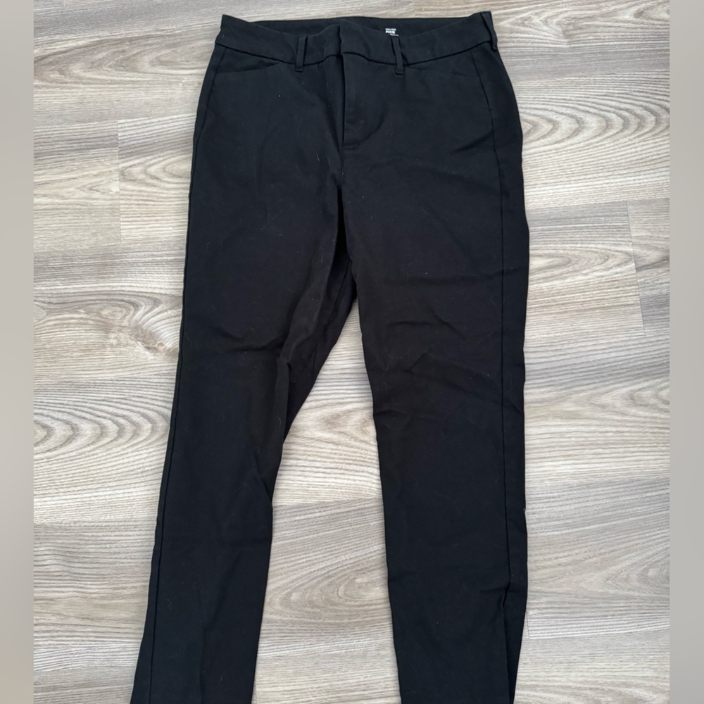 Old Navy size 10 pixie style black pants